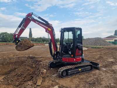 YANMAR při hloubení